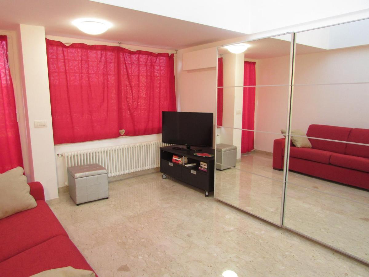 Vacanze Romane Apartment