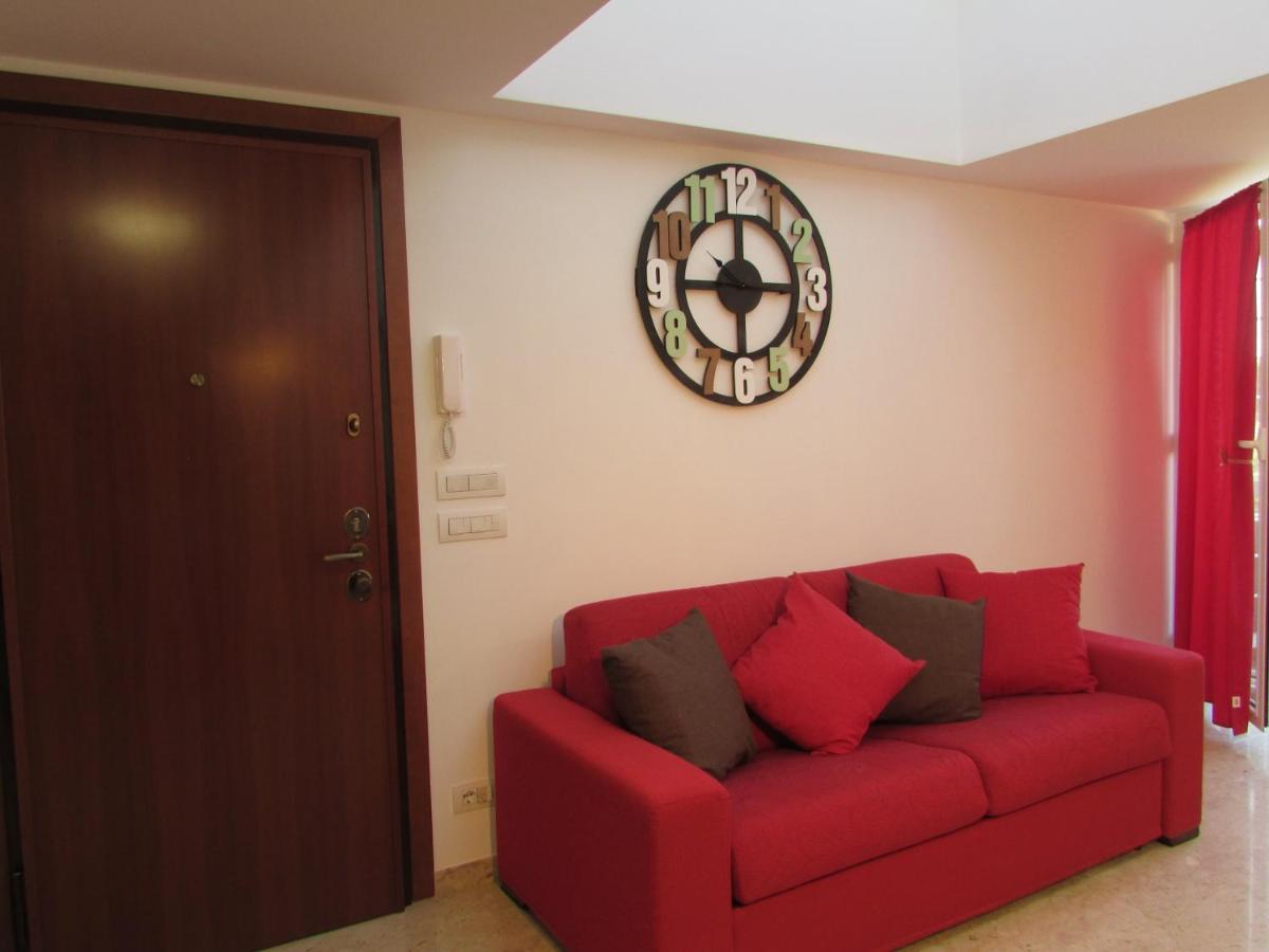 Apartment Vacanze Romane *